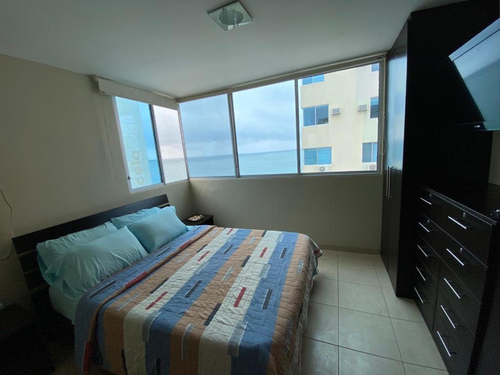 Comodo Apartamento Con Vista Al Mar. Salinas  Zewnętrze zdjęcie